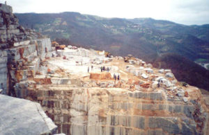 Mandina stena Quarry